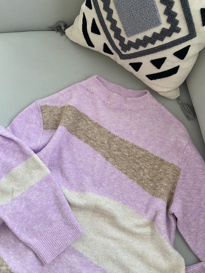 Mor Tonlu Kadın Örgü Kazak - Görsel 2