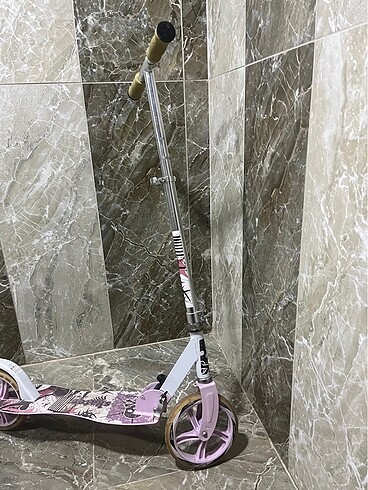 Diğer Kantlanabilir genç kız scooter