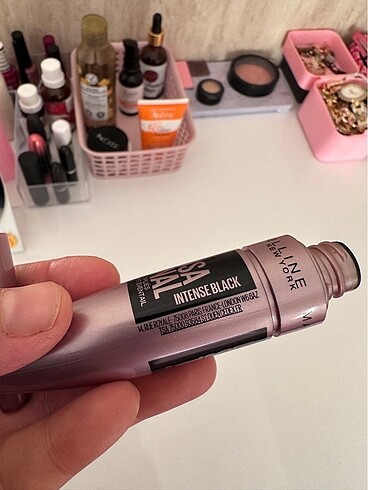 Beden Renk Maskara ( maybelline )