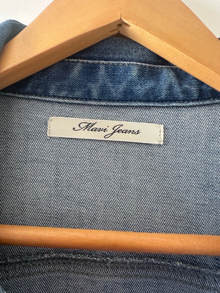 Mavi Düğmeli Kadın Kot Ceket - Görsel 4