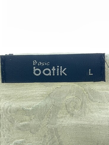 l Beden beyaz Renk Batik Bluz %70 İndirimli.