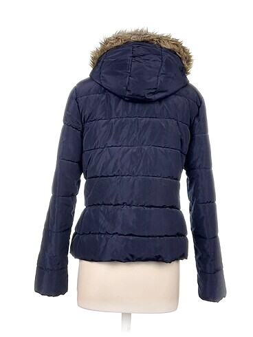 42 Beden H&M Mont %70 İndirimli.