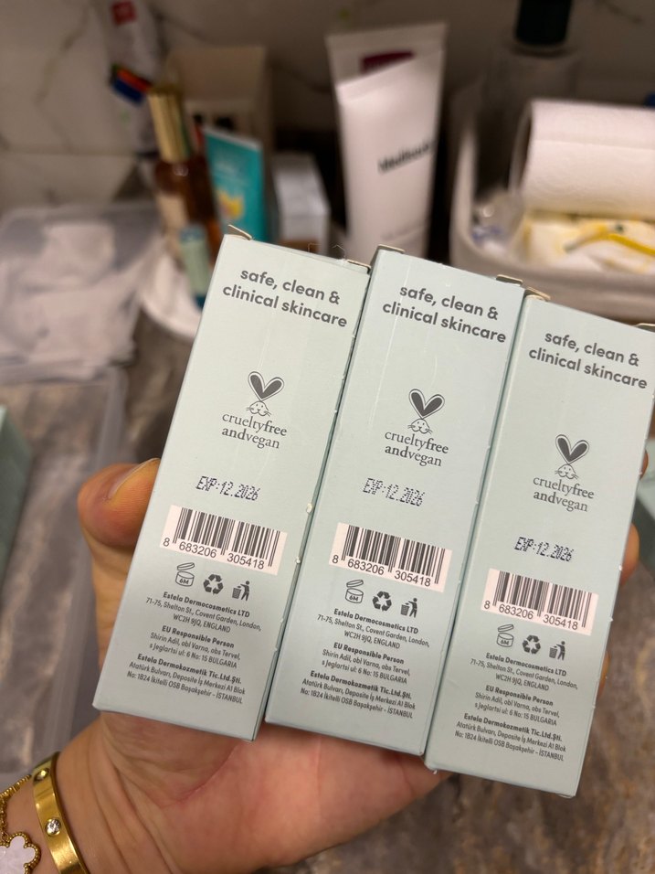 Cyrene Azelaik asit mushroom serum - Görsel 4