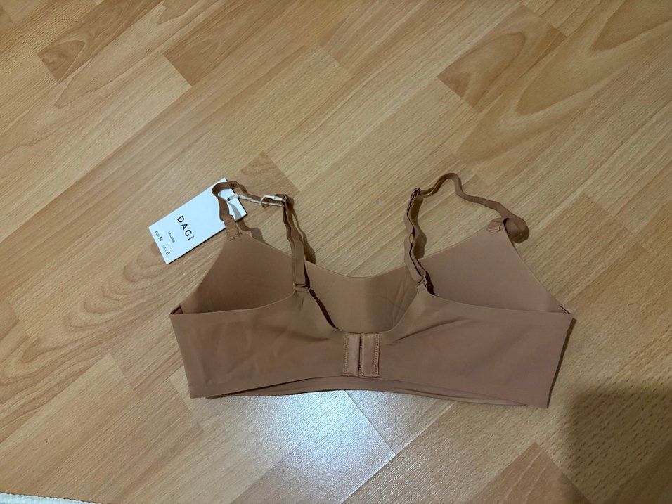 Dagi Lazer kesim balensiz Sütyen - Görsel 3