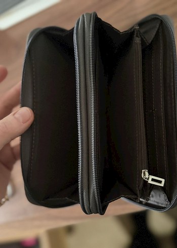 GUESS Gri Deri Fermuarlı Kadın Cüzdan - Görsel 5