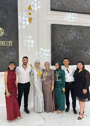 xl Beden altın Renk Uzun Kollu, Drapeli Altın Renkli Sade Abiye