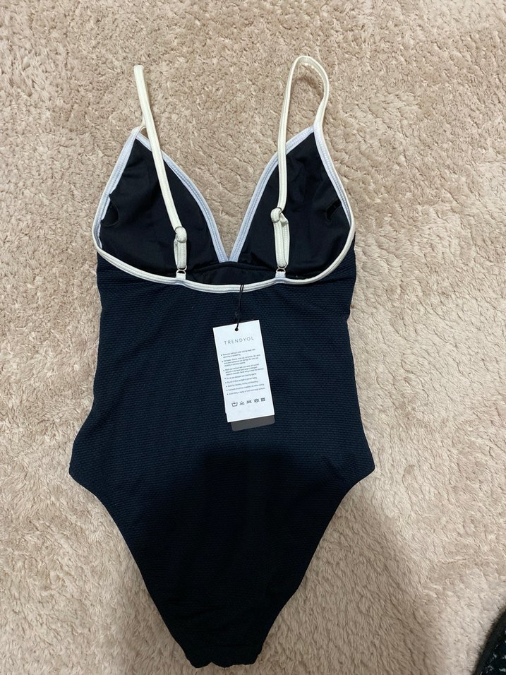 Siyah İnce Askılı Kadın Mayo - Görsel 2