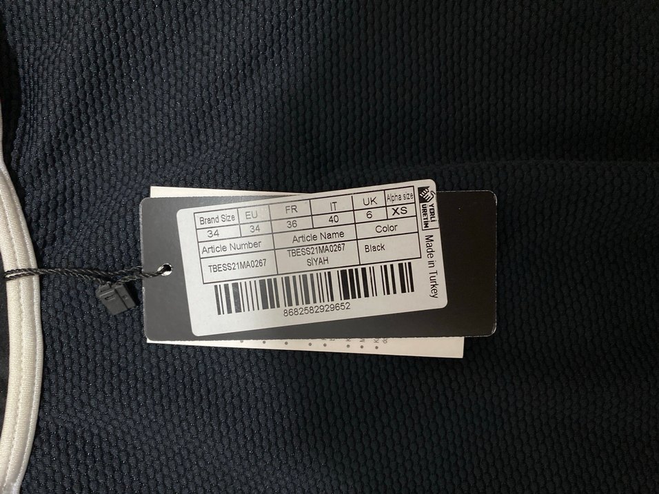 Siyah İnce Askılı Kadın Mayo - Görsel 3