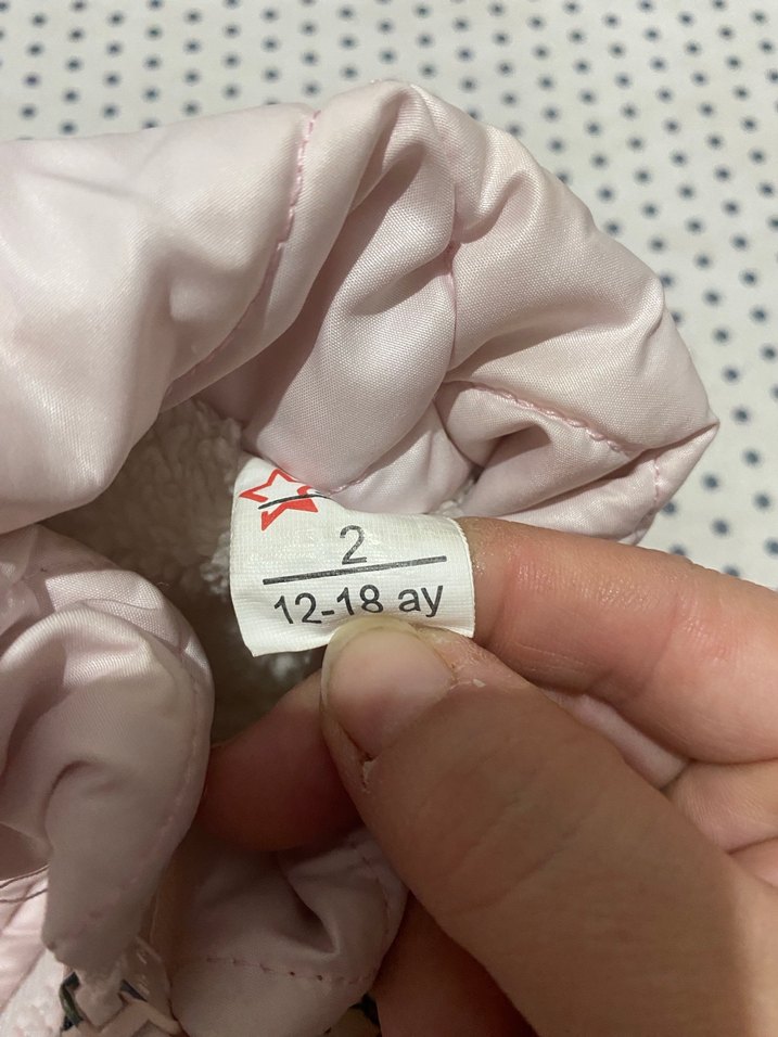 Kız Çocuk Pembe Kürklü Yelek - Görsel 4