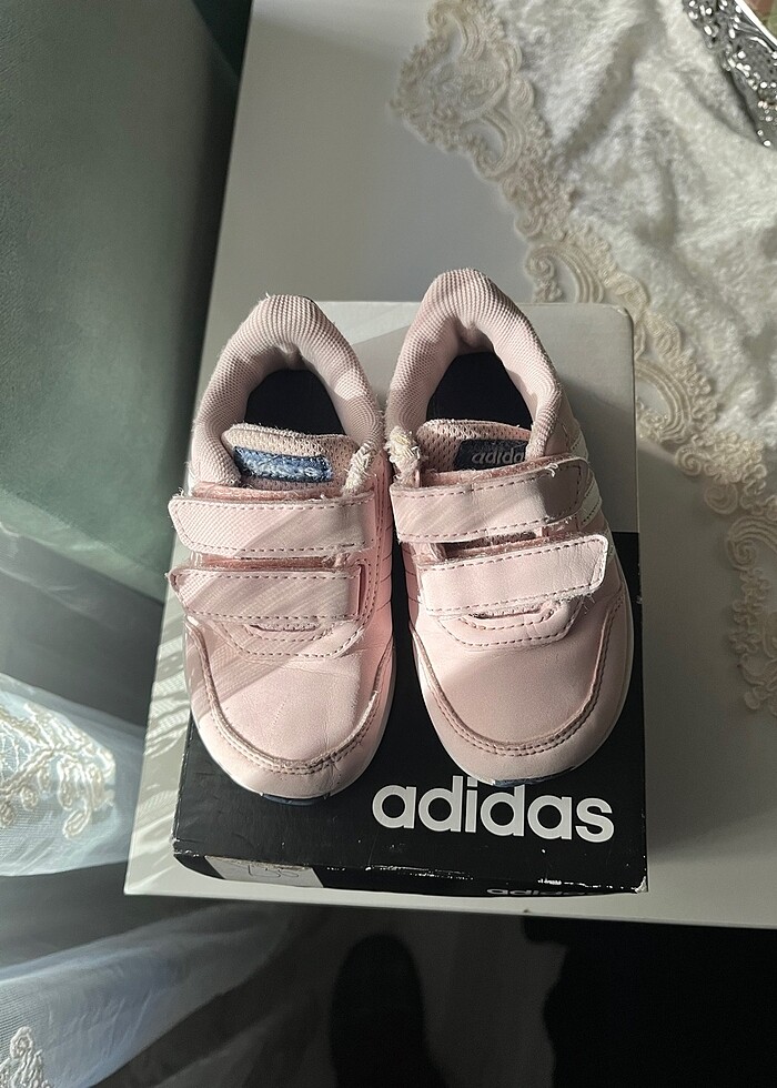 Kız bebek Adidas ayakkabı - Görsel 2