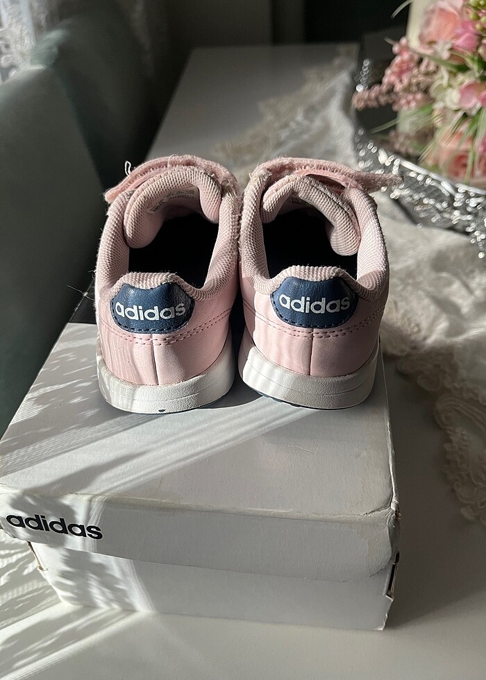 Kız bebek Adidas ayakkabı - Görsel 5