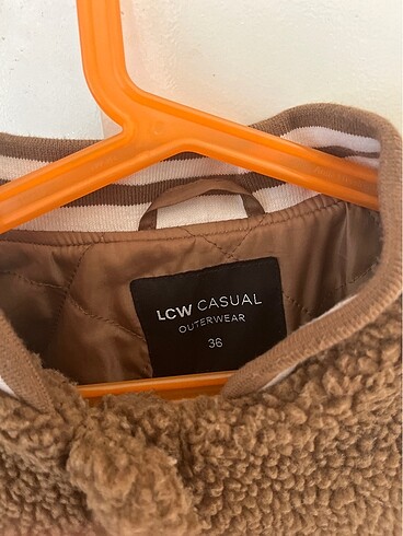 LC Waikiki Kadın mont