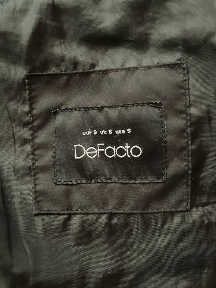 Siyah Kısa Kadın Kışlık Fermuarlı Mont - Görsel 3