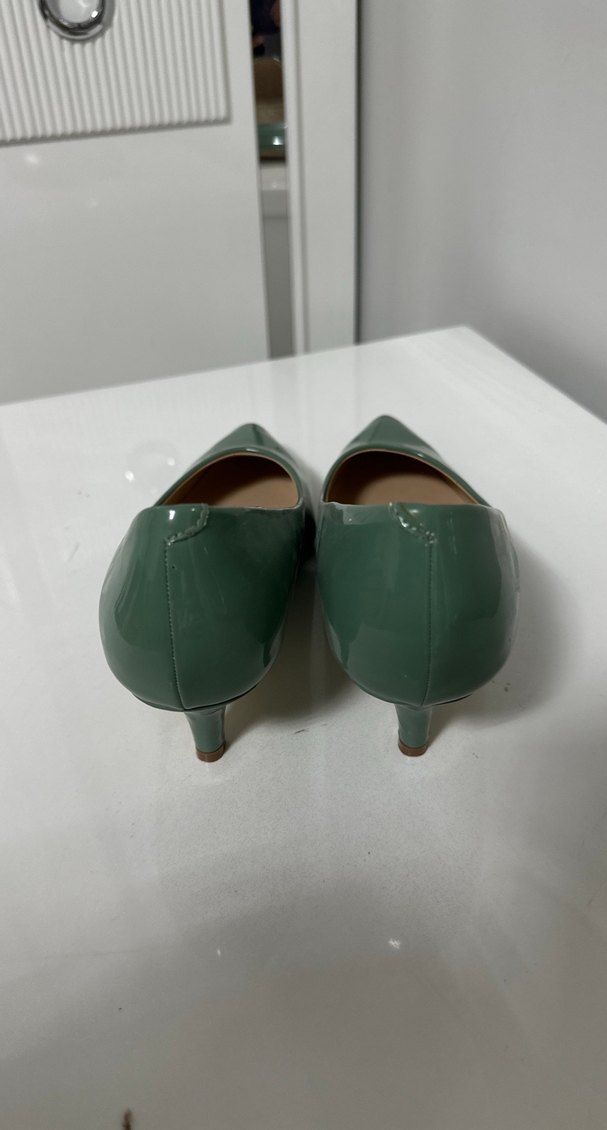 Polaris marka Yeşil Minimalist Stiletto Topuklu Kadın Ayakkabı - Görsel 3