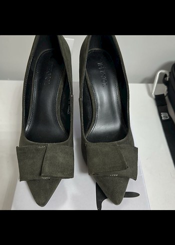 İpekyol Kadın Süet Stiletto Fiyonklu Klasik Ayakkabı - Görsel 2