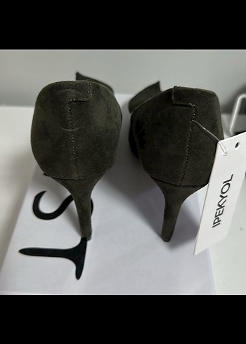 İpekyol Kadın Süet Stiletto Fiyonklu Klasik Ayakkabı - Görsel 4