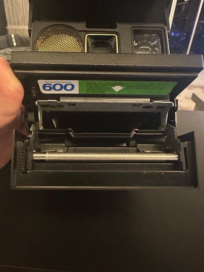 Polaroid Supercolor 670AF Siyah Filmli Kamera - Görsel 2