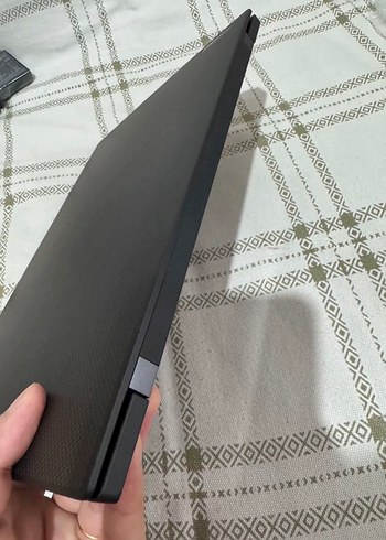 Siyah Lenovo ThinkPad X1 carbon Laptop - Görsel 3