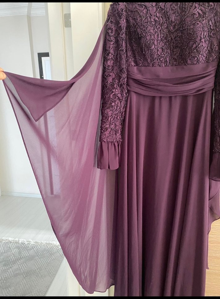 Mor Uzun Kollu tesettür Abiye Elbise - Görsel 2