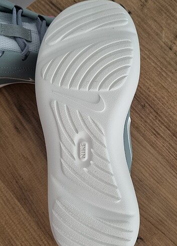 38,5 Beden Nike ayakkabı