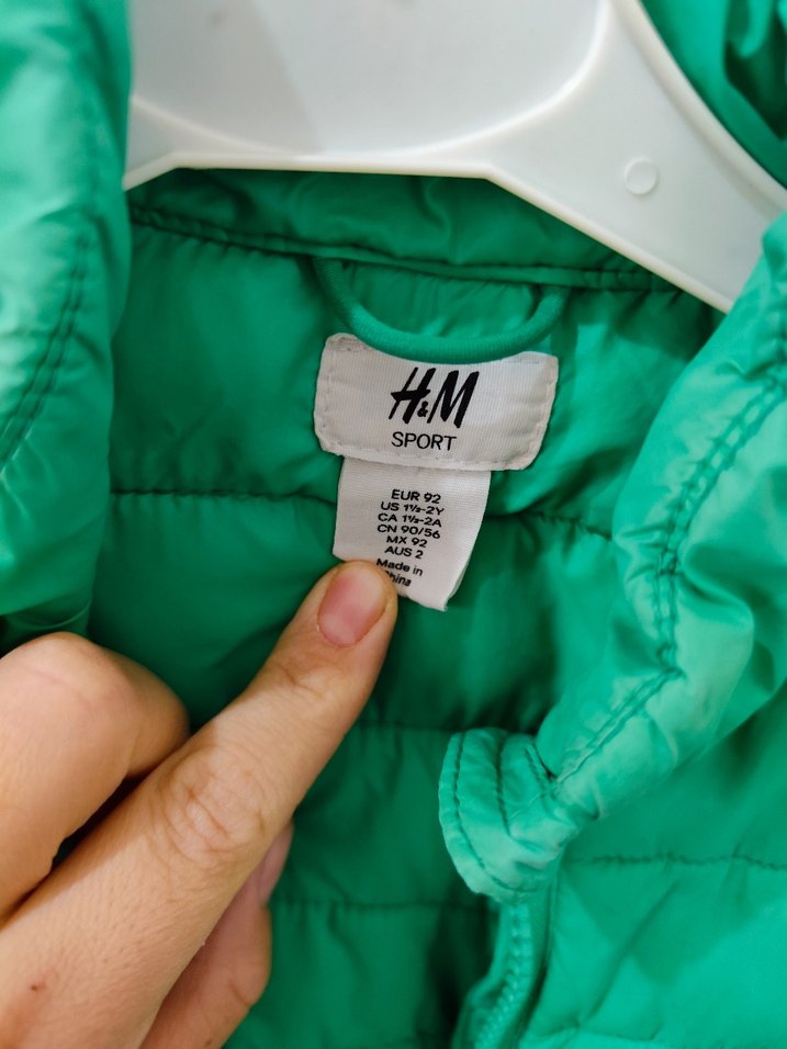 Yeşil Erkek Çocuk HM Mont - Görsel 4