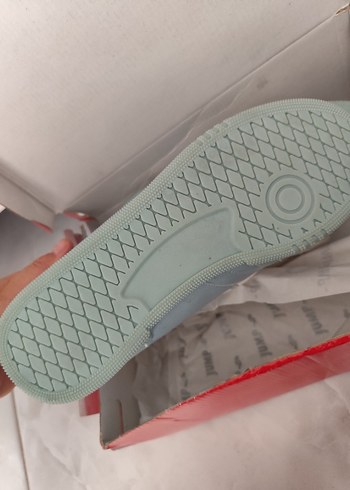 Gri Kadın Spor Ayakkabı Velcro Detaylı - Görsel 3