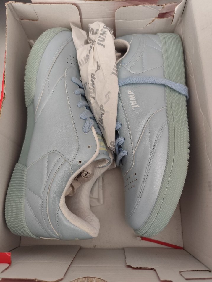 Gri Kadın Spor Ayakkabı Velcro Detaylı - Görsel 2