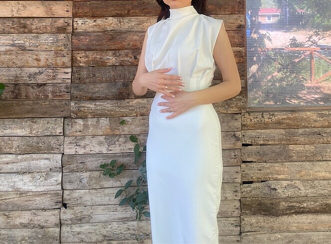 Adil Işık Nikah elbisesi