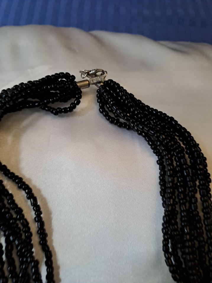 siyah Boncuklu  Kadın Kolye - Görsel 4