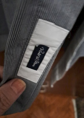 Gri Uzun Kollu Düğmeli Erkek Gömlek - Görsel 2