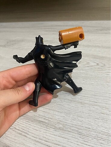 Batman ve ninja kedi oyuncak (aciklamayi okuyun)