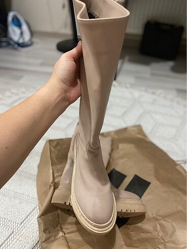 Zara Krem çizme