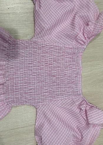 Trendyol & Milla Pembe Fırfırlı Kısa Kollu Bağlama Desenli Bluz