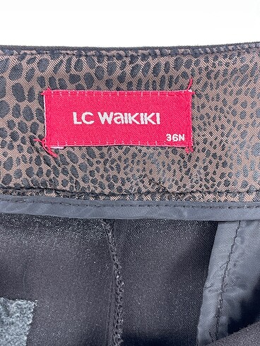 36 Beden kahverengi Renk LC Waikiki Kumaş Pantolon %70 İndirimli.