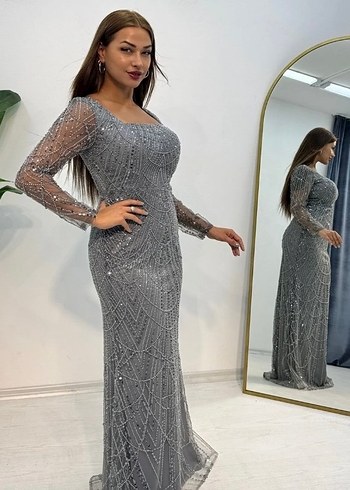 Boncuk İşlemeli Uzun Gri Kadın Abiye Elbise - Görsel 4