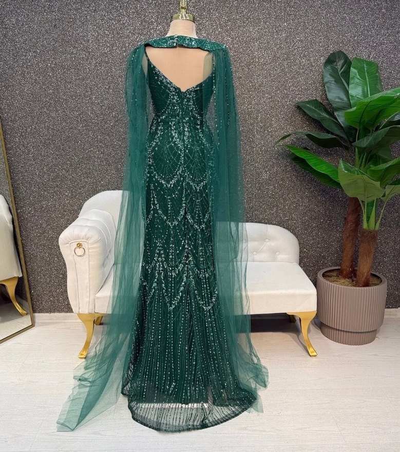 Yeşil İşlemeli Uzun Abiye Elbise - Görsel 4