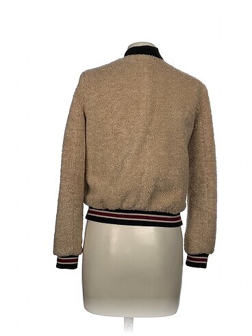 m Beden Pull and Bear Mont %70 İndirimli.