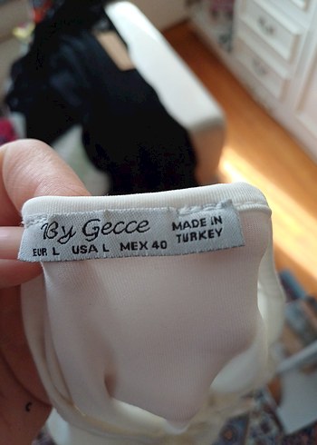 l Beden beyaz Renk Beyaz Uzun Kollu Fitted Bluz