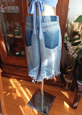 Zara Kadın Mavi Yırtık Denim Mini Etek