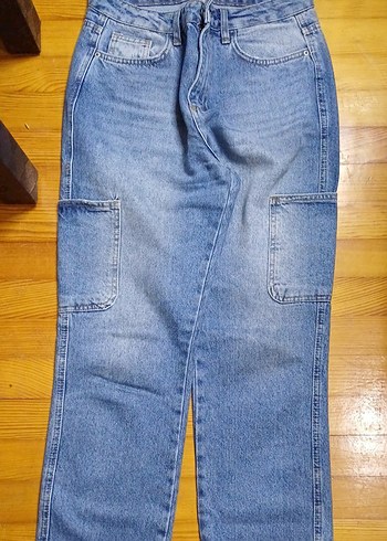 Kadın Mavi Bol Kesim Midi Kot Pantolon - Görsel 4