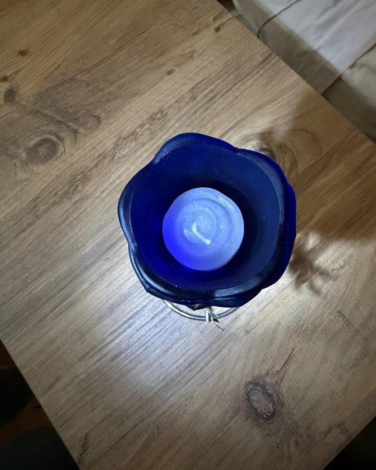 Koyu Mavi Gül Şeklinde Metal Mumluk - Görsel 2