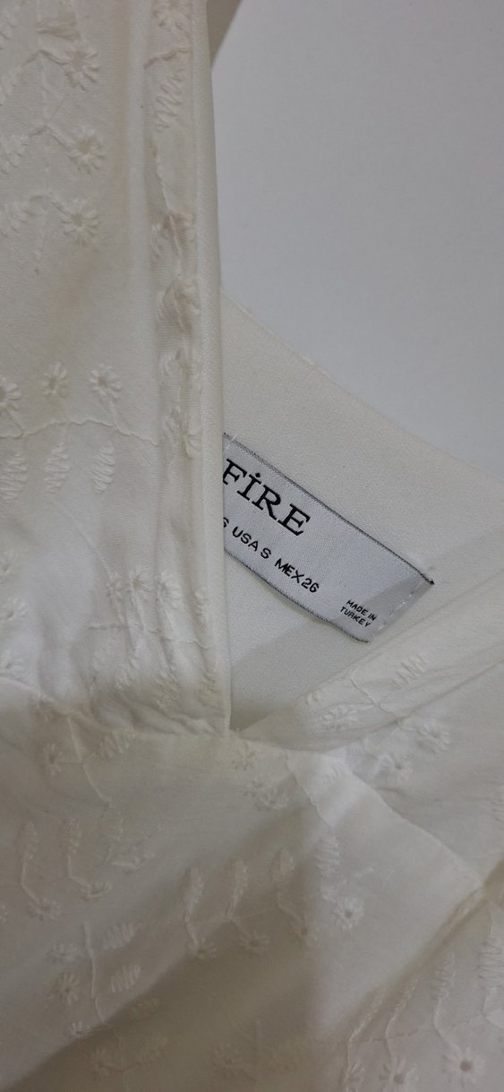 Nakışlı Beyaz elbise - Görsel 5