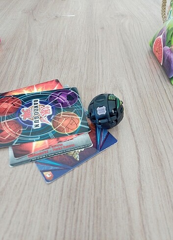  Beden Renk Bakugan Darkus Dharak