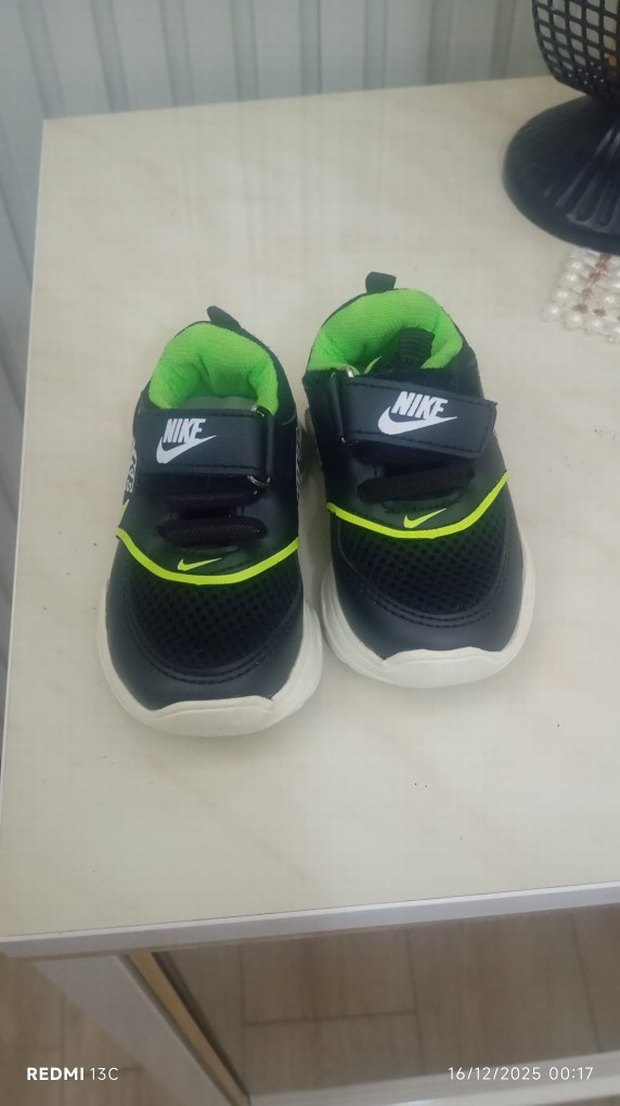 Renkli Velcro Bantlı Erkek Çocuk Spor Ayakkabı - Görsel 2