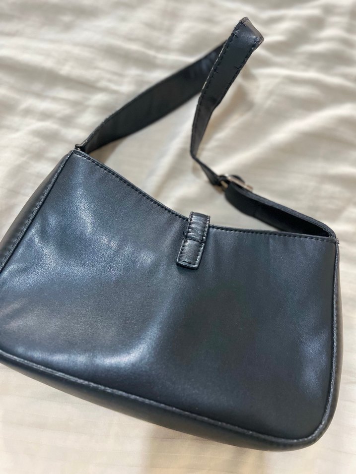 Zincir Detaylı Siyah Deri Kadın Çanta - Görsel 4