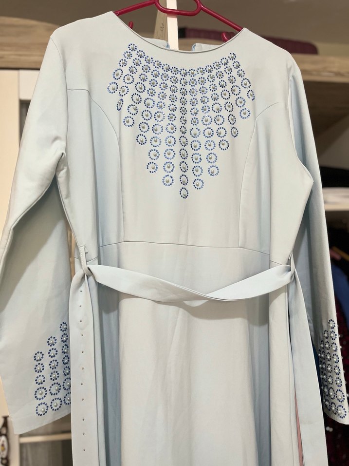 Nakış Detaylı mavi tesettür abiye - Görsel 2