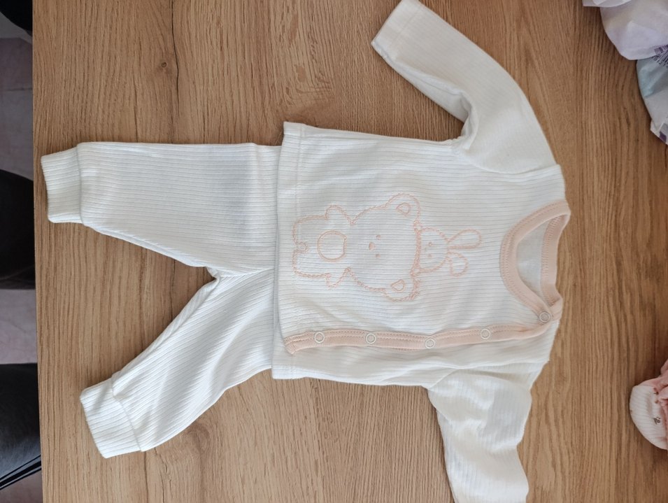 Uzun Kollu Dantelli Bebek Kız Takımı - Görsel 4