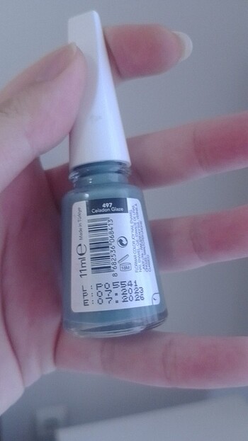 Beden Flormar Oje (Color joy, New formula maxi brush)