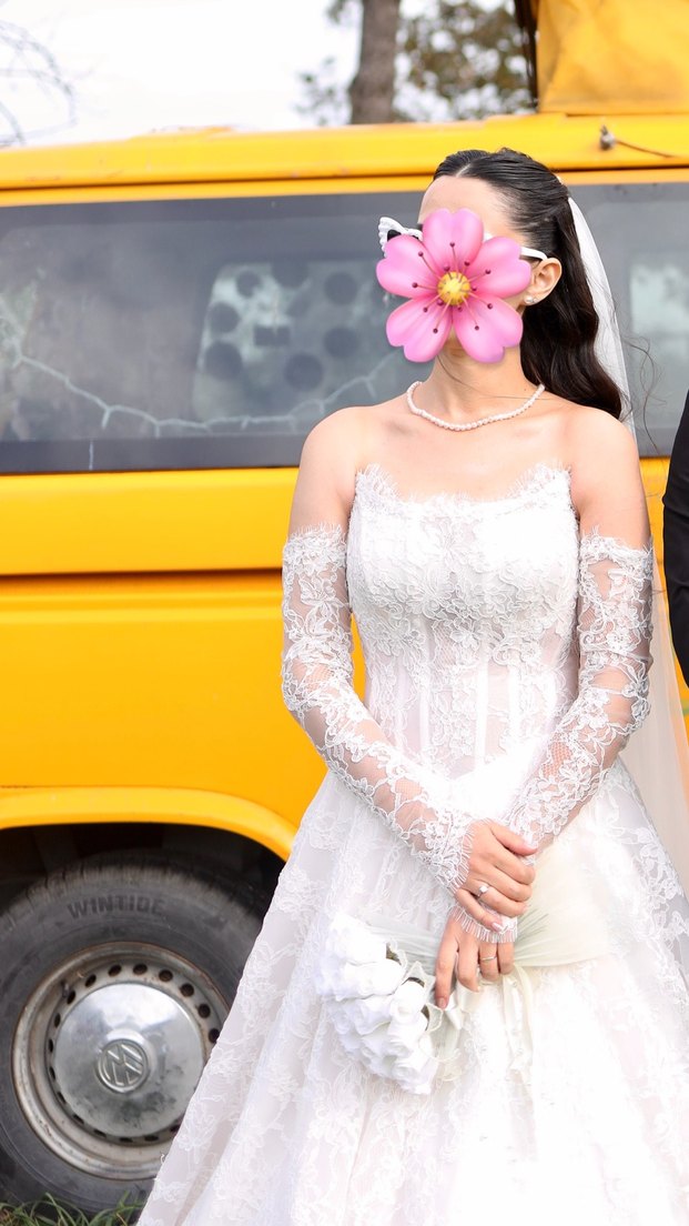 Uzun Kollu Straplez A kesim Fransız  Gelinlik - Görsel 4