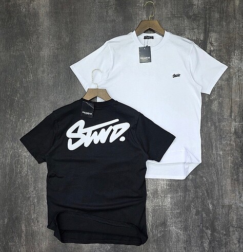 Pull bear tshirt
